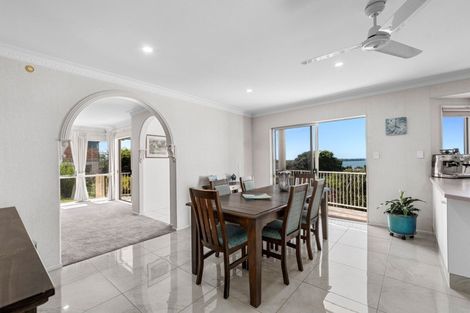 Photo of property in 5 Norfolk Way, Welcome Bay, Tauranga, 3112