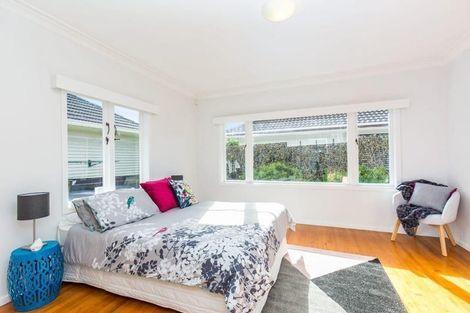 Photo of property in 94 Abbotts Way, Remuera, Auckland, 1050