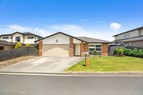 Photo of property in 13 Hansen Place, Takanini, 2112