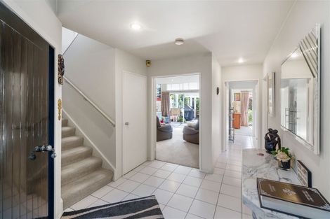 Photo of property in 2/239 Maidstone Road, Avonhead, Christchurch, 8042