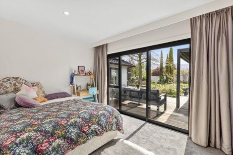 Photo of property in 60 Neplusultra Street, Cromwell, 9310