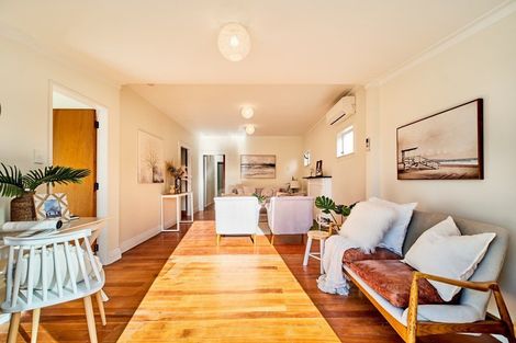 Photo of property in 18 Ngaio Street, Otaki Beach, Otaki, 5512