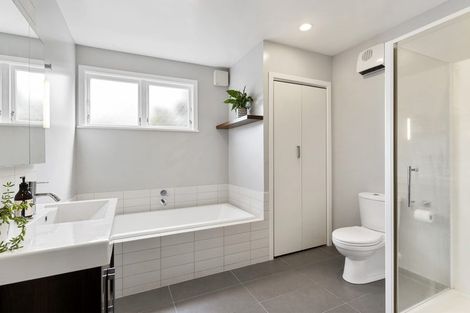 Photo of property in 53 Milne Terrace, Island Bay, Wellington, 6023