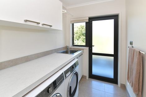 Photo of property in 11 Moses Road, Kaukapakapa, 0873