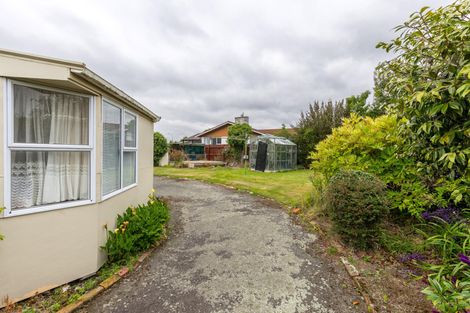 Photo of property in 9 Oxford Street, Waimate, 7924
