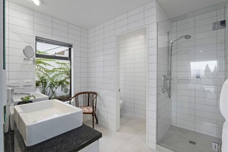 Photo of property in 3 Allom Lane, Cashmere, Christchurch, 8022