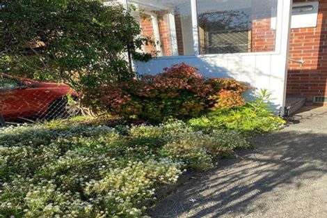 Photo of property in 1/10 Ocean View Road, Northcote, Auckland, 0627