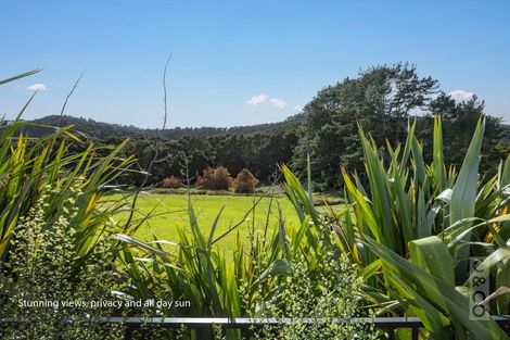 Photo of property in 44 Fruitlands Road, Kumeu, 0810
