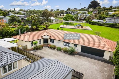 Photo of property in 24 Makiri Street, Helensville, 0800