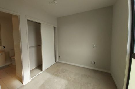 Photo of property in Halsey Apartments At Lighter Quay, 516/77 Halsey Street, Auckland Central, Auckland, 1010