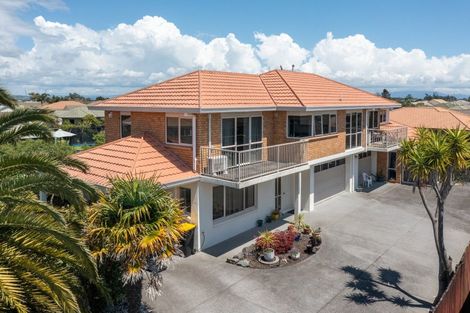 Photo of property in 4 Grevillea Place, Mount Maunganui, 3116