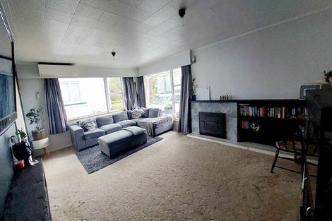 Photo of property in 25 Victoria Avenue, Dannevirke, 4930