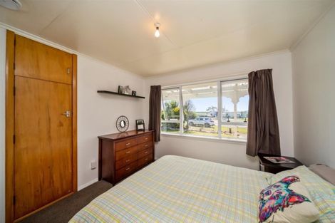 Photo of property in 323 Hunter Road, Eltham, Hawera, 4673