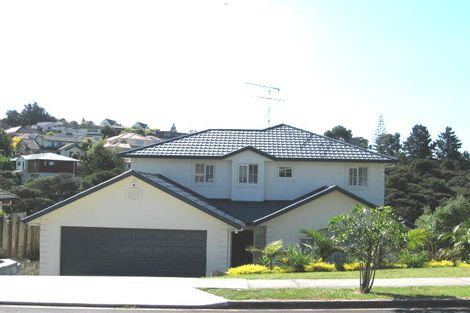 Photo of property in 12 Carnmore Place, Torbay, Auckland, 0630