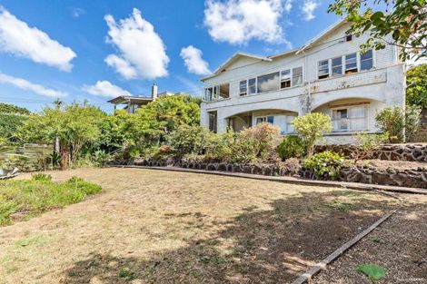 Photo of property in 7a Audrey Road, Takapuna, Auckland, 0620