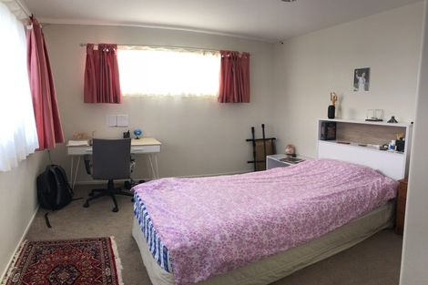 Photo of property in 1 Castlederg Drive, Flat Bush, Auckland, 2019