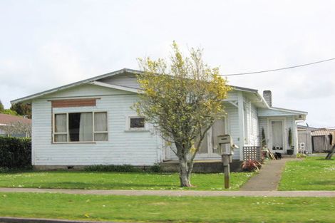 Photo of property in 22 James Street, Inglewood, 4330