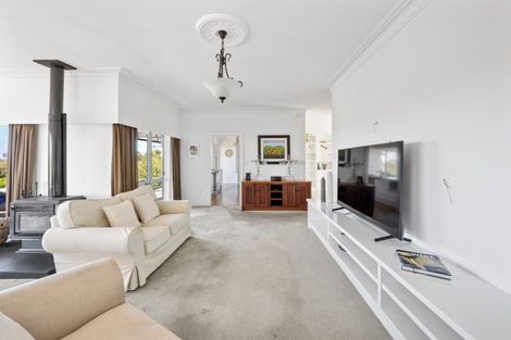 Photo of property in 290 Poraiti Road, Poraiti, Napier, 4182