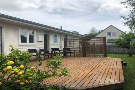 Photo of property in 39 Carrington Avenue, Hillcrest, Hamilton, 3216