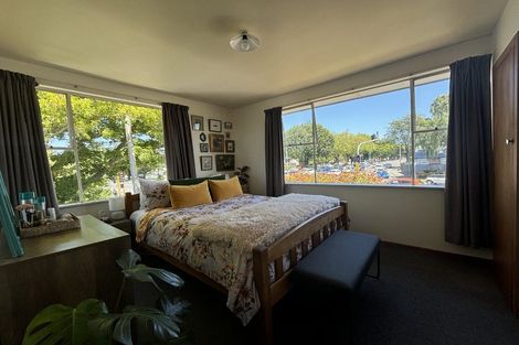 Photo of property in 1/1 London Street, Richmond, Christchurch, 8013