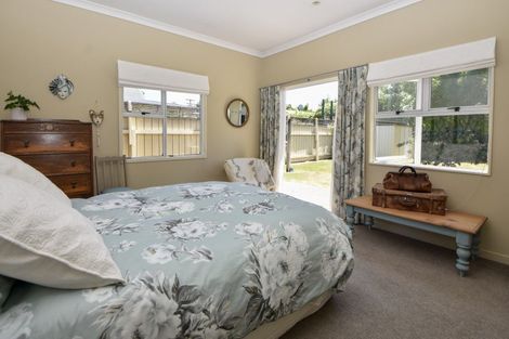 Photo of property in 26 Deller Drive, Carterton, 5713
