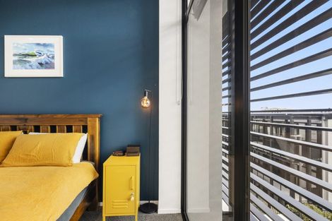 Photo of property in 17 Erica Pabst Way, Island Bay, Wellington, 6023