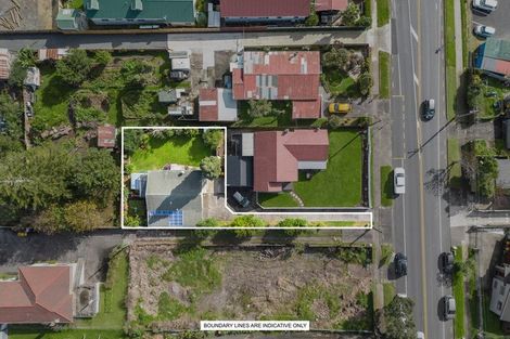 Photo of property in 1/37 View Road, Henderson, Auckland, 0612