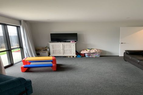 Photo of property in 38 William Deans Drive, Prebbleton, 7604