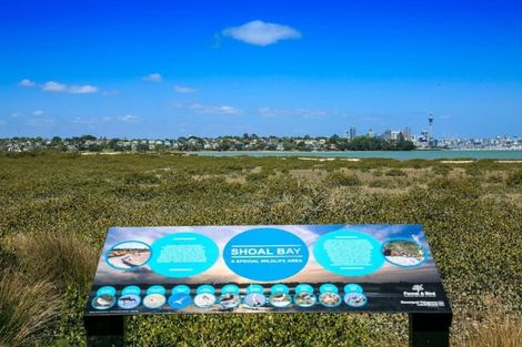 Photo of property in 2/48 Onepoto Road, Hauraki, Auckland, 0622