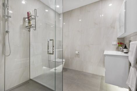 Photo of property in 5/46 Wellington Street, Howick, Auckland, 2014