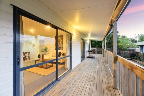 Photo of property in 18a Poto Street, Te Atatu South, Auckland, 0610