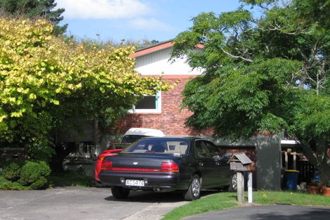 Photo of property in 11 Highlight Parade, Te Atatu South, Auckland, 0610