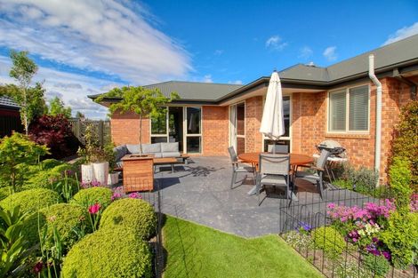 Photo of property in 11 Steane Place, Halswell, Christchurch, 8025