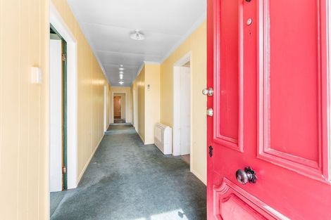 Photo of property in 65 Law Street, Caversham, Dunedin, 9012