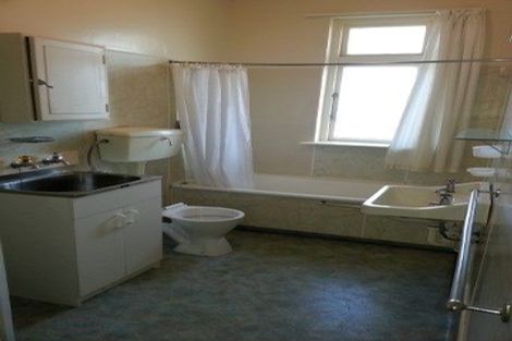 Photo of property in 6 Moncrieff Street, Mount Victoria, Wellington, 6011