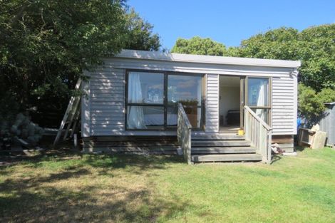 Photo of property in 37 Burnett Street, Kakanui, Oamaru, 9495