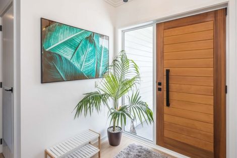 Photo of property in 316a Te Moana Road, Waikanae, 5036