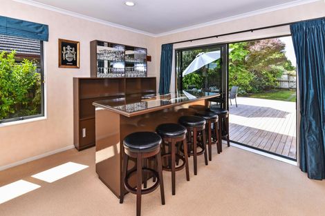 Photo of property in 28 Blackwood Drive, Wattle Downs, Auckland, 2103