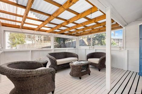 Photo of property in 161 Oaktree Avenue, Browns Bay, Auckland, 0630