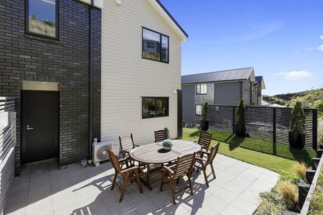 Photo of property in 17 Holystone Road, Whitby, Porirua, 5024