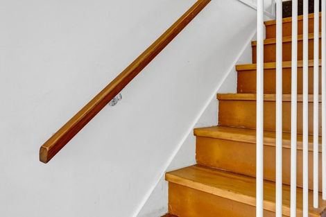 Photo of property in 3a Waimea Street, Westown, New Plymouth, 4310