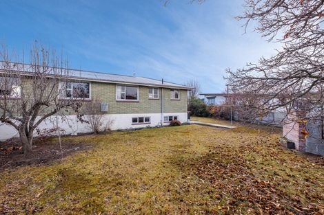 Photo of property in 15 Simmonds Street, Alexandra, 9320