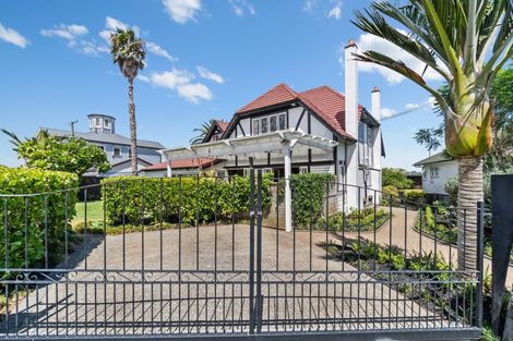 Photo of property in 41 Quadrant Road, Onehunga, Auckland, 1061