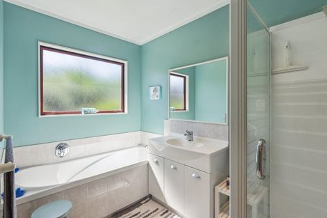 Photo of property in 140 Paetawa Road, Peka Peka, Waikanae, 5391