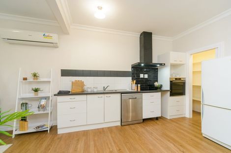 Photo of property in 99 Heretaunga Street, Palmerston North, 4414