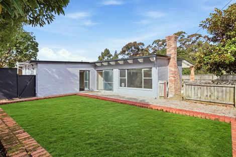 Photo of property in 49 Springs Road, Parakai, 0830