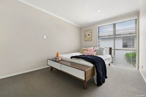 Photo of property in 63 Bruce Pulman Drive, Takanini, 2112