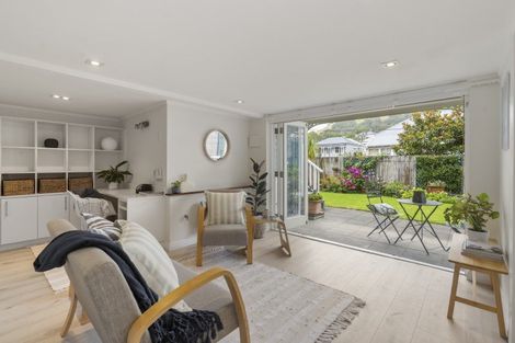 Photo of property in 1 St Leonards Road, Devonport, Auckland, 0624