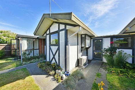 Photo of property in 2/34 Epsom Road, Sockburn, Christchurch, 8042