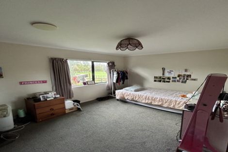 Photo of property in 45 Koputaroa Road, Levin, 5575